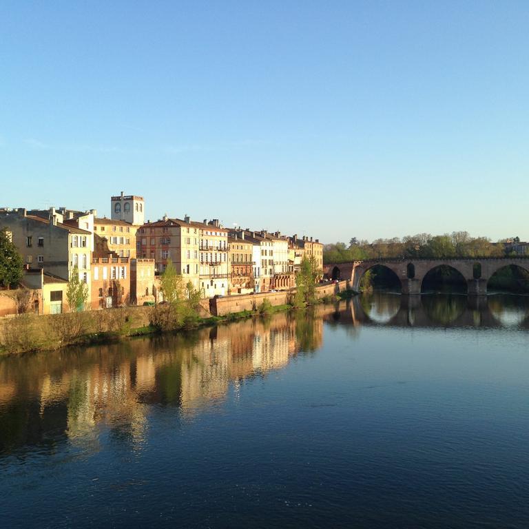Hotel Du Commerce Montauban Exteriör bild
